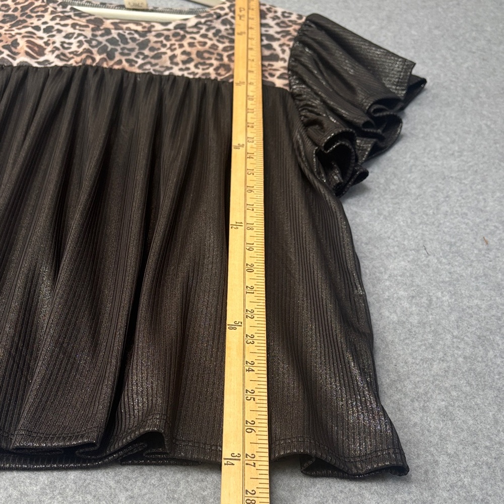 NEW! Two Toned Babydoll Blouse in Black Shimmer Animal Print accents L Black - Picture 8 of 11
